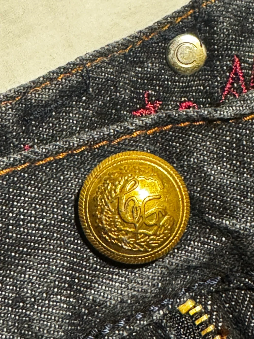 COOGI Black Denim Jeans with Red & Gold Embroidered Back 42x 16 1/2